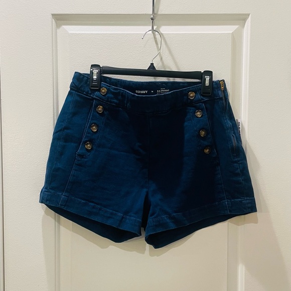 NEW…High Waisted Mariner Dark Wash Shorts - Picture 4 of 5